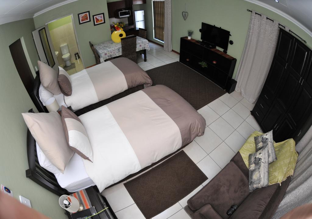 Summer Garden Guest House Benoni Bagian luar foto
